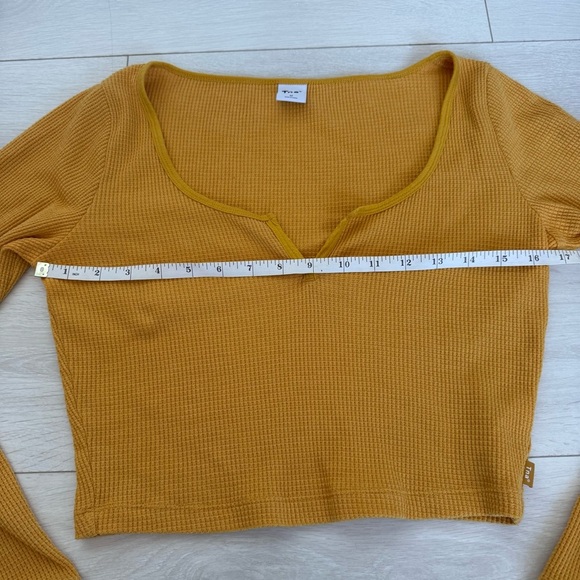TNA Thermal Waffle Knit Long Sleeve Top Shirt Red Size Medium - Mustard Yellow - Picture 6 of 6